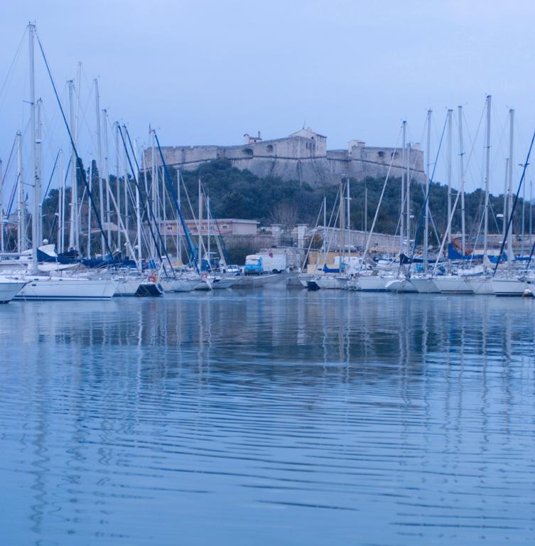 Stars Antibes Ξενοδοχείο Biot Εξωτερικό φωτογραφία